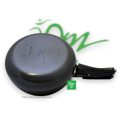 Hawkins Contura Black Pressure Cooker 3.5 L Hard Anodized - Buy Online Australia | Om Spice & Grocery